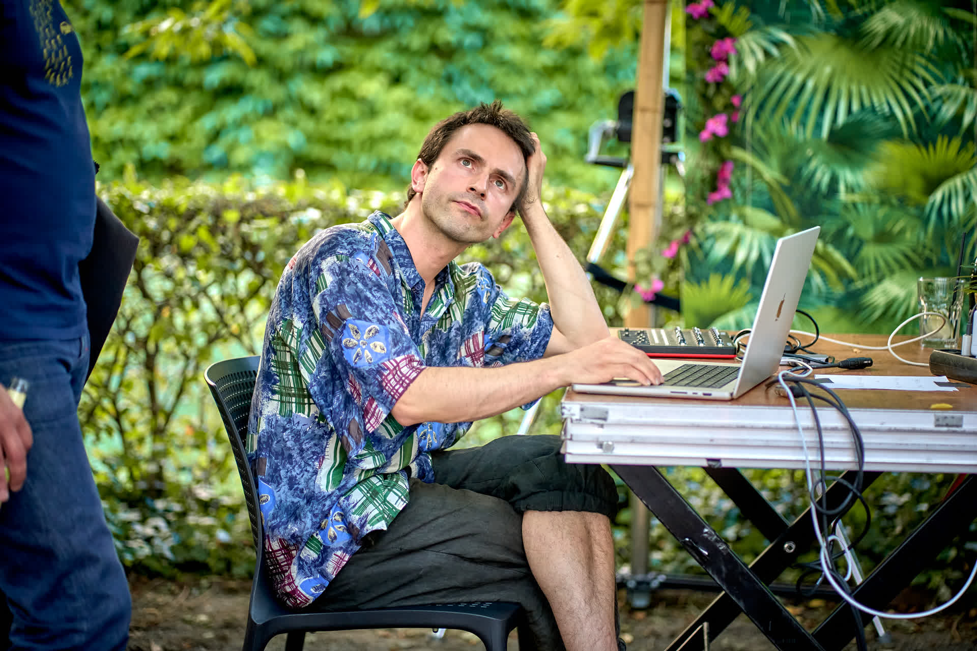 Isle of Coding: Jakob Schreiber thinking about his next line